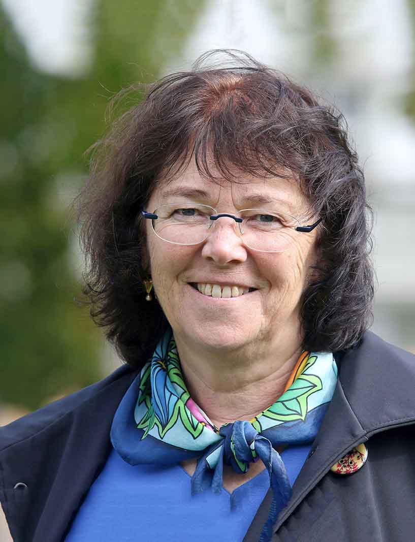 KAV Vorstand Frau Dr. Bernhofer-Schied, Leitung Telefondienst